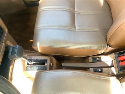 1987 Volvo 240 DL  Wagon - Photo 25 - Escondido, CA 92029