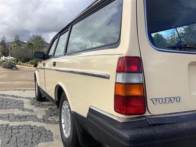 1987 Volvo 240 DL  Wagon - Photo 15 - Escondido, CA 92029