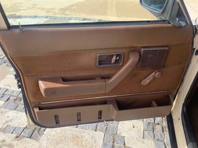 1987 Volvo 240 DL  Wagon - Photo 27 - Escondido, CA 92029