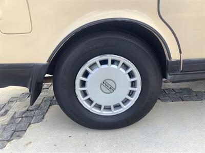 1987 Volvo 240 DL  Wagon - Photo 51 - Escondido, CA 92029