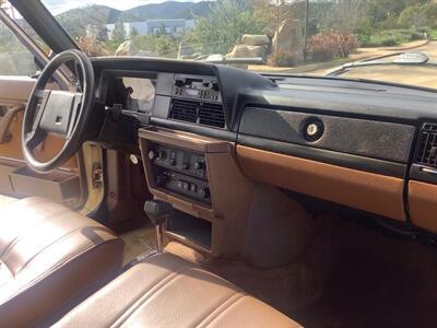 1987 Volvo 240 DL  Wagon - Photo 26 - Escondido, CA 92029