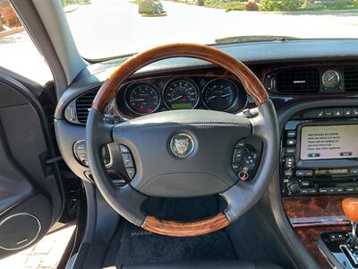2005 Jaguar XJ8 Super V8 - Photo 20 - Escondido, CA 92029