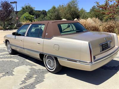 1995 Cadillac DeVille   - Photo 11 - Escondido, CA 92029