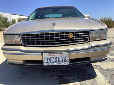 1995 Cadillac DeVille   - Photo 3 - Escondido, CA 92029