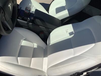 2020 Tesla Model Y Long Range   - Photo 27 - Escondido, CA 92029