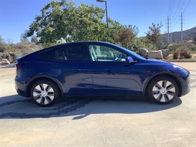 2020 Tesla Model Y Long Range   - Photo 5 - Escondido, CA 92029