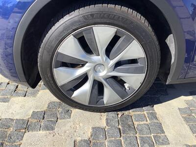 2020 Tesla Model Y Long Range   - Photo 43 - Escondido, CA 92029