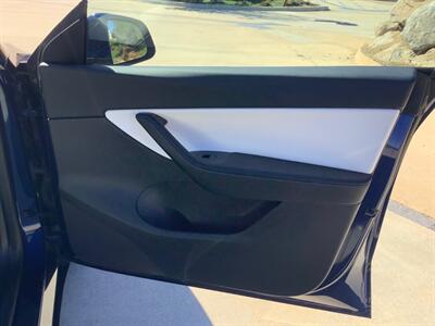 2020 Tesla Model Y Long Range   - Photo 32 - Escondido, CA 92029