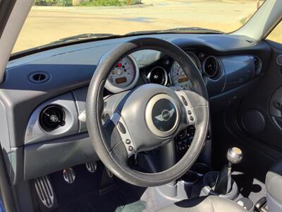 2004 MINI Cooper S   - Photo 21 - Escondido, CA 92029