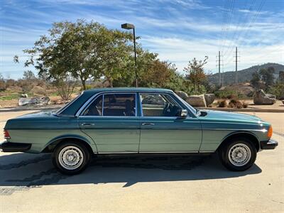 1985 Mercedes-Benz 300D TurboDiesel - Photo 5 - Escondido, CA 92029