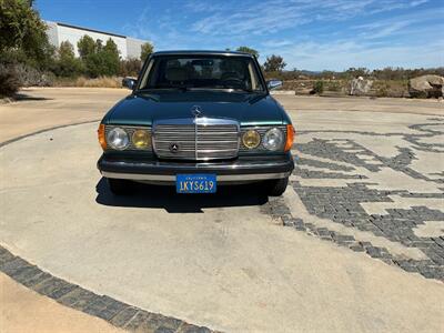 1985 Mercedes-Benz 300D TurboDiesel - Photo 2 - Escondido, CA 92029