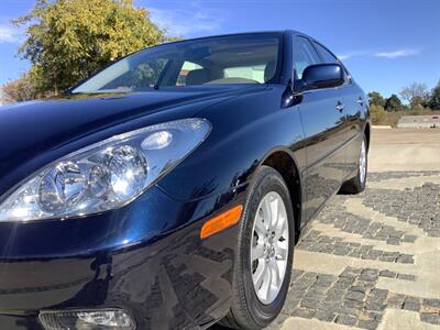 2004 Lexus ES   - Photo 8 - Escondido, CA 92029