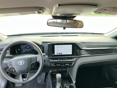 2025 Toyota Camry LE   - Photo 20 - Escondido, CA 92029