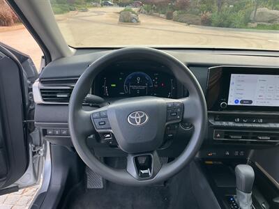 2025 Toyota Camry LE   - Photo 19 - Escondido, CA 92029