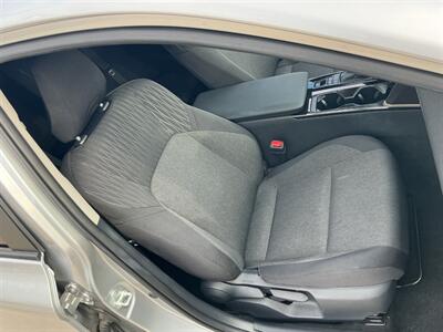 2025 Toyota Camry LE   - Photo 29 - Escondido, CA 92029