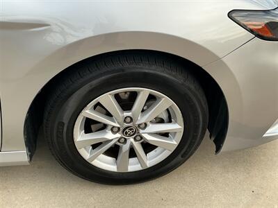 2025 Toyota Camry LE   - Photo 47 - Escondido, CA 92029