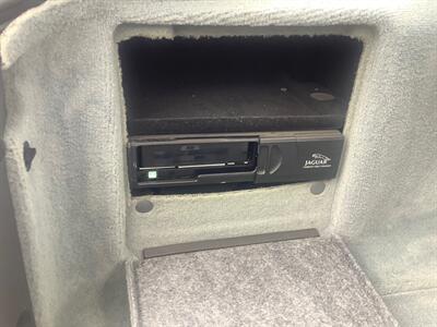 2004 Jaguar XJ8 Vanden Plas   - Photo 40 - Escondido, CA 92029