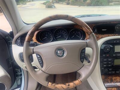 2004 Jaguar XJ8 Vanden Plas   - Photo 20 - Escondido, CA 92029