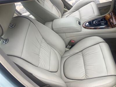 2004 Jaguar XJ8 Vanden Plas   - Photo 36 - Escondido, CA 92029