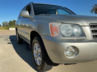2003 Toyota Highlander Limited   - Photo 10 - Escondido, CA 92029