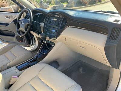 2003 Toyota Highlander Limited   - Photo 24 - Escondido, CA 92029