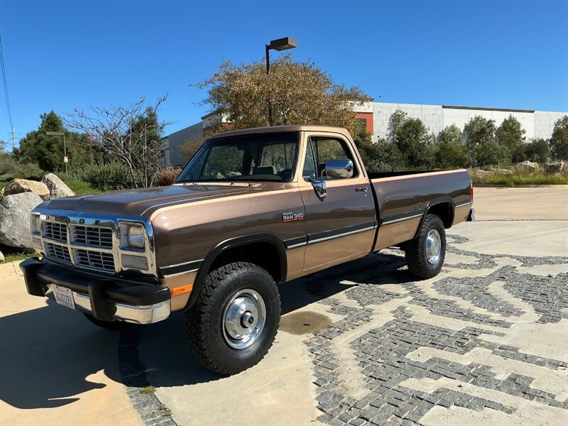 1991 Dodge RAM 350 SE   - Photo 1 - Escondido, CA 92029