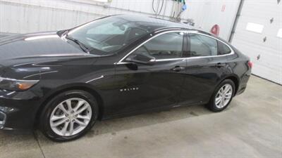 2018 Chevrolet Malibu LT   - Photo 1 - Carrollton, KY 41008