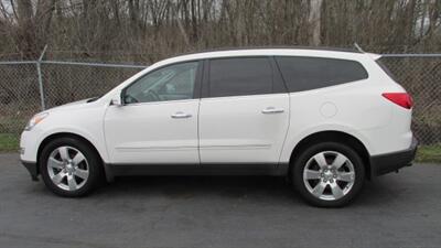 2011 Chevrolet Traverse LTZ   - Photo 1 - Carrollton, KY 41008