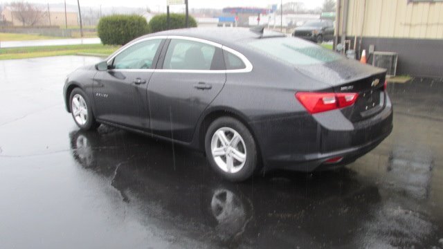 2023 Chevrolet Malibu LS Fleet   - Photo 1 - Carrollton, KY 41008