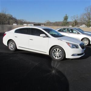 2015 Buick LaCrosse Leather   - Photo 1 - Carrollton, KY 41008