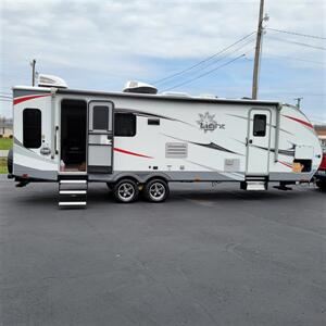 2019 HIGHLAND RIDGE LT271RLS LIGHT   - Photo 1 - Carrollton, KY 41008