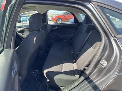 2018 Ford Focus SE   - Photo 17 - Pittsburg, CA 94565
