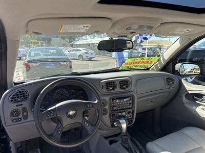 2008 Chevrolet Trailblazer LT3   - Photo 2 - Pittsburg, CA 94565-2812