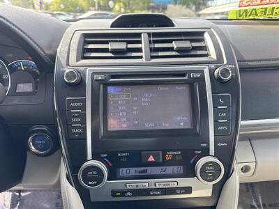 2012 Toyota Camry Hybrid XLE   - Photo 9 - Pittsburg, CA 94565