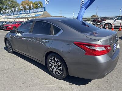 2017 Nissan Altima 2.5 S   - Photo 16 - Pittsburg, CA 94565-2812