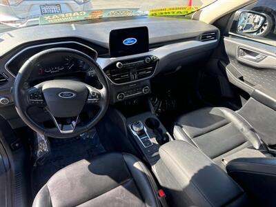 2020 Ford Escape SEL   - Photo 2 - Pittsburg, CA 94565-2812