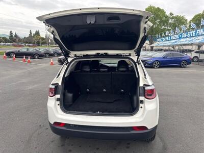 2017 Jeep Compass Limited   - Photo 19 - Pittsburg, CA 94565-2812