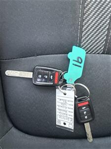 2016 Honda Civic LX - Photo 21 - Pittsburg, CA 94565-2812