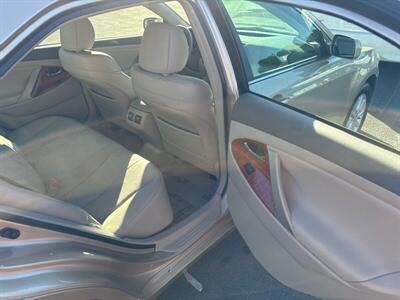 2010 Toyota Camry XLE V6   - Photo 22 - Pittsburg, CA 94565-2812