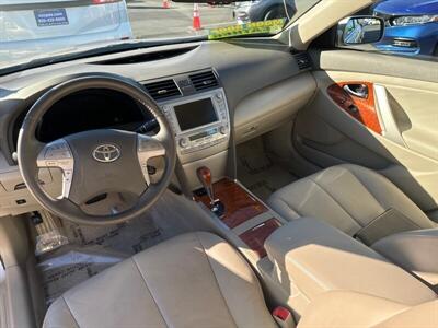 2010 Toyota Camry XLE V6   - Photo 2 - Pittsburg, CA 94565-2812