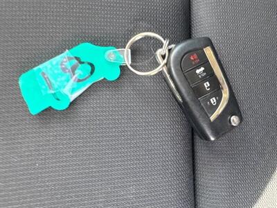 2023 Toyota Corolla LE   - Photo 32 - Pittsburg, CA 94565-2812