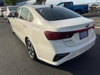 2021 Kia Forte LXS   - Photo 17 - Pittsburg, CA 94565-2812