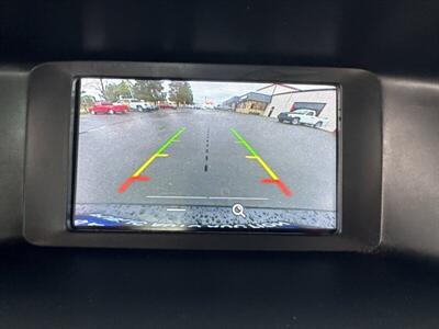 2017 Ford Focus SE   - Photo 8 - Pittsburg, CA 94565-2812