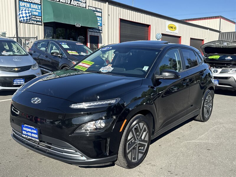 2022 Hyundai KONA Electric SEL  