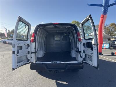 2013 Chevrolet Express 2500   - Photo 15 - Pittsburg, CA 94565-2812