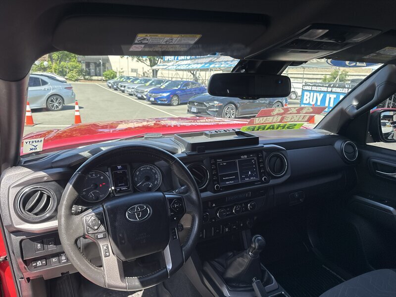 2023 Toyota Tacoma TRD Off-Road  