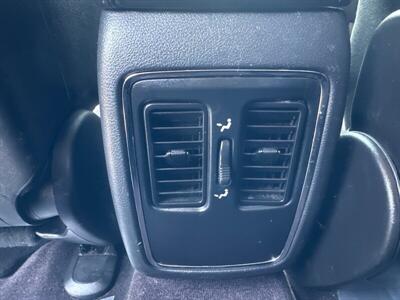2015 Dodge Durango SXT   - Photo 18 - Pittsburg, CA 94565-2812