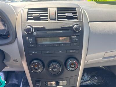 2010 Toyota Corolla LE   - Photo 6 - Pittsburg, CA 94565-2812