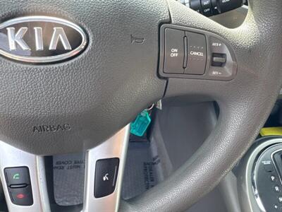 2011 Kia Sportage LX   - Photo 12 - Pittsburg, CA 94565-2812