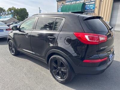 2011 Kia Sportage LX   - Photo 15 - Pittsburg, CA 94565-2812